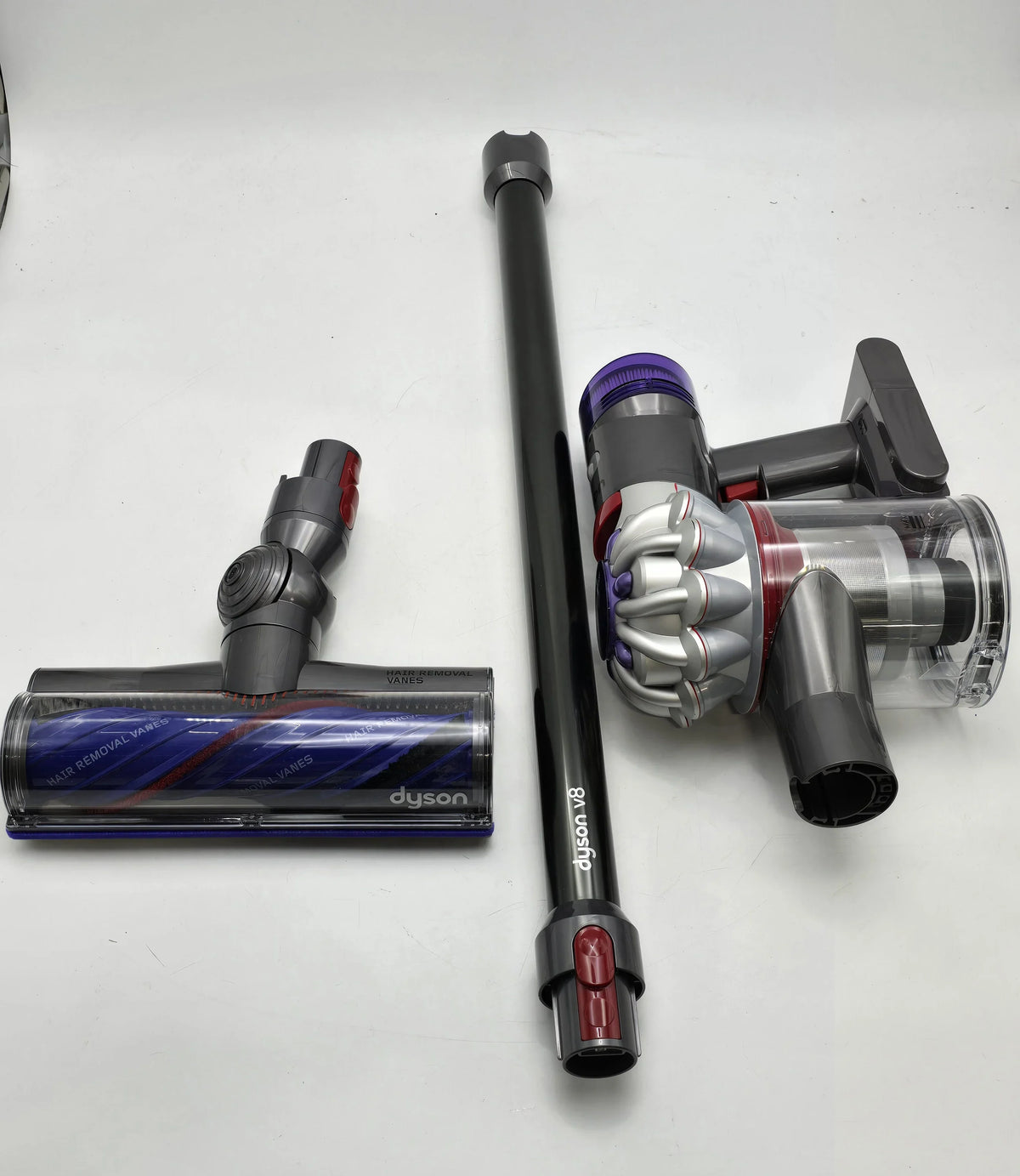 Open Box Dyson V8 Absolute Cordless Vacuum Up to 40 Min Runtime SV25 - SIlver