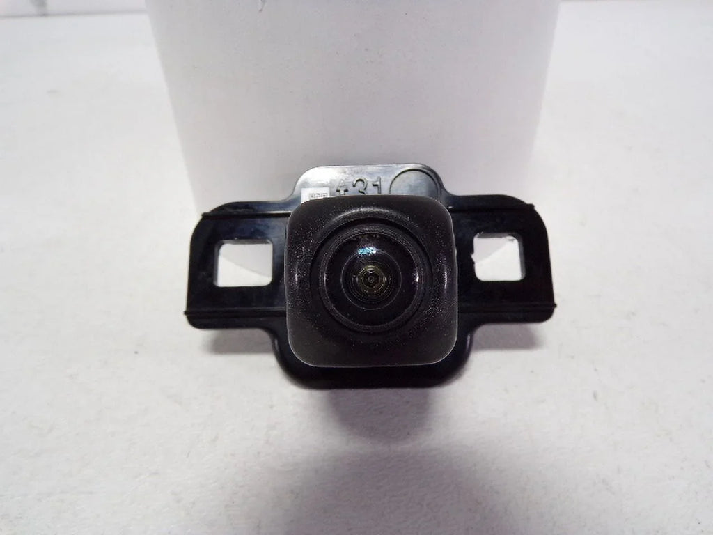 Pre-Owned 19-22  Rav4 Rear View Backup Camera OEM LKQ (Good)