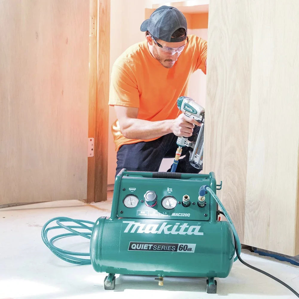 Makita MAC320Q Quiet Series 1-1/2  3 Gallon Oil-Free Hand Carry Air Compressor