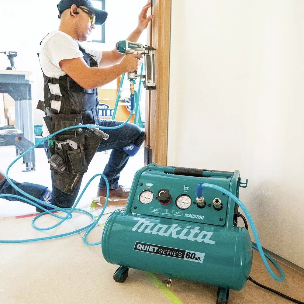 Makita MAC320Q Quiet Series 1-1/2  3 Gallon Oil-Free Hand Carry Air Compressor