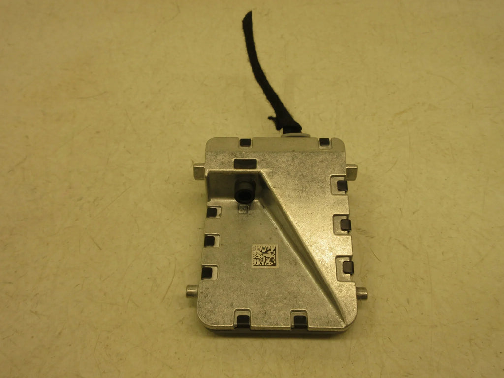 Pre-Owned 18-23  Tacoma Front Windshield Mounted Lane Departure Warning Camera OEM (Good)